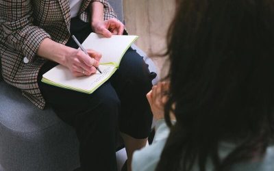 Psychologue, psychiatre, psychopraticien… C’est quoi la différence ?